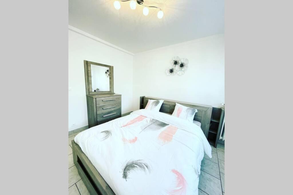 Magnifique 2P A Deux Pas De La Plage Cagnes-sur-Mer Exterior foto